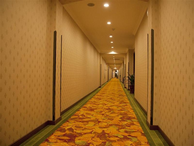 Greentree Inn Heilongjiang Harbin Zhongyang Street Business Hotel Zewnętrze zdjęcie