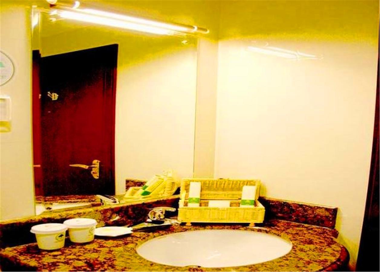 Greentree Inn Heilongjiang Harbin Zhongyang Street Business Hotel Zewnętrze zdjęcie
